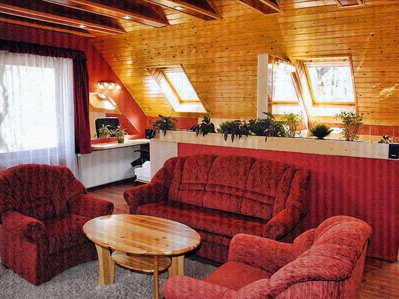 Platan Panzio Hotel Dobogoko Bilik gambar